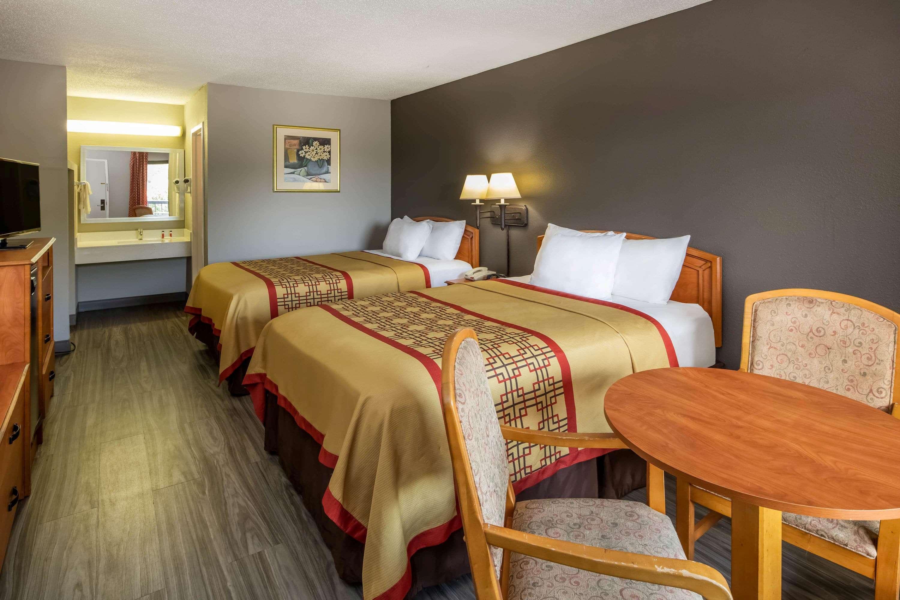 Hotel Days By Wyndham