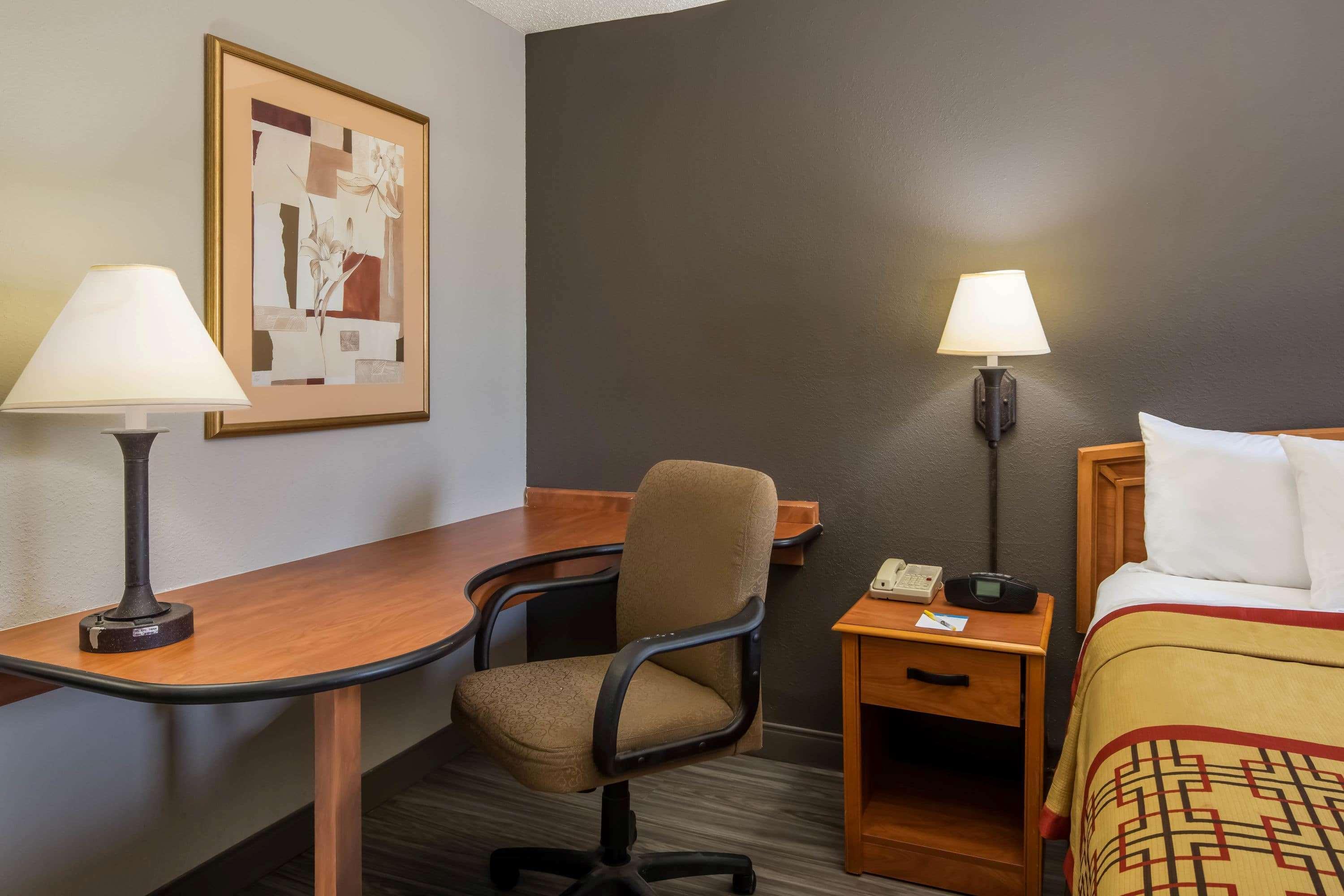Days By Wyndham Hotel